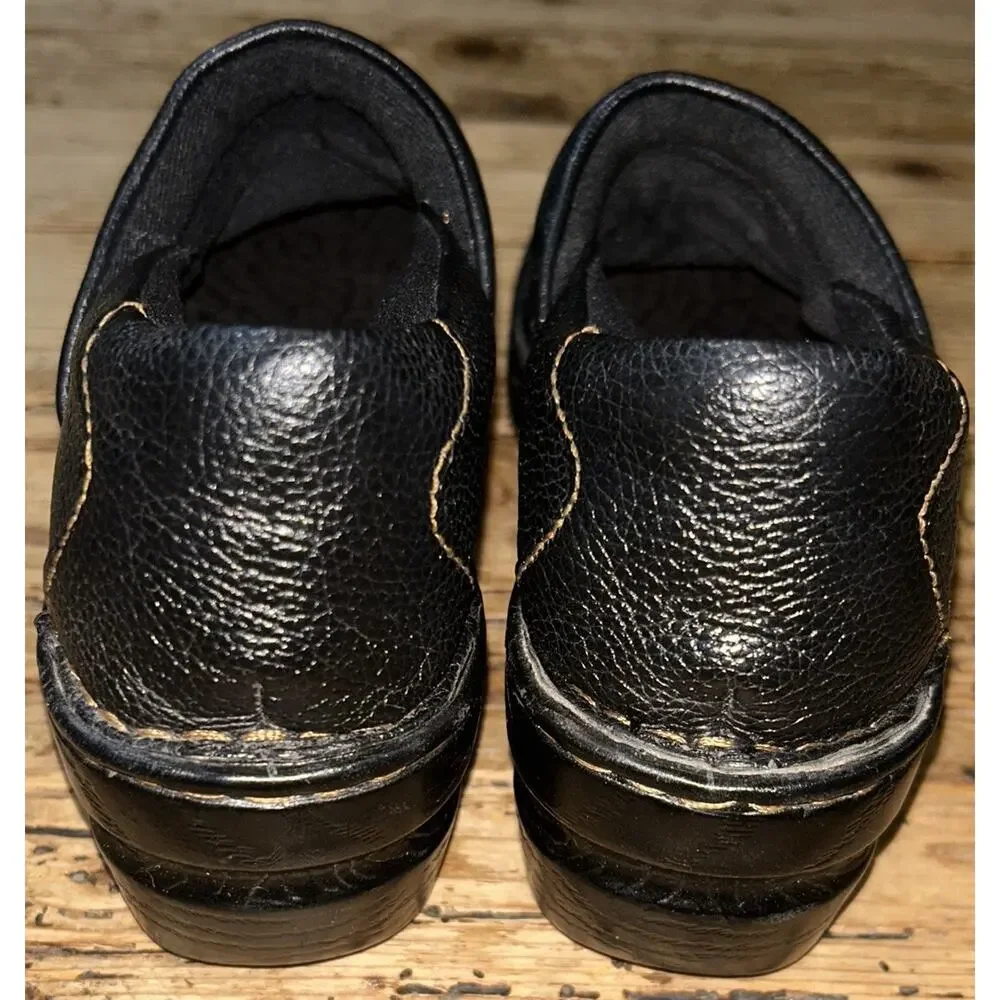 BOC Women’s Black Soft Leather Clogs Size 7/38